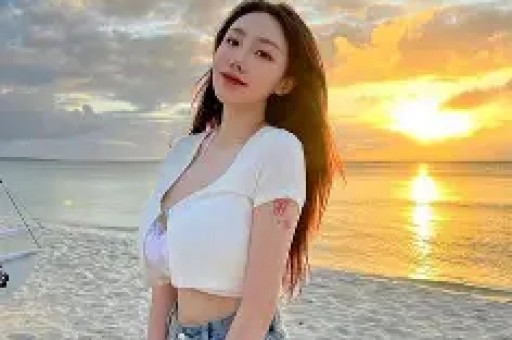 陪玩陪睡算啥?高尔夫球事件带着女儿找三姐王晶再曝大瓜